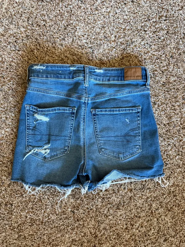 American Eagle Jena Shorts - Image 2