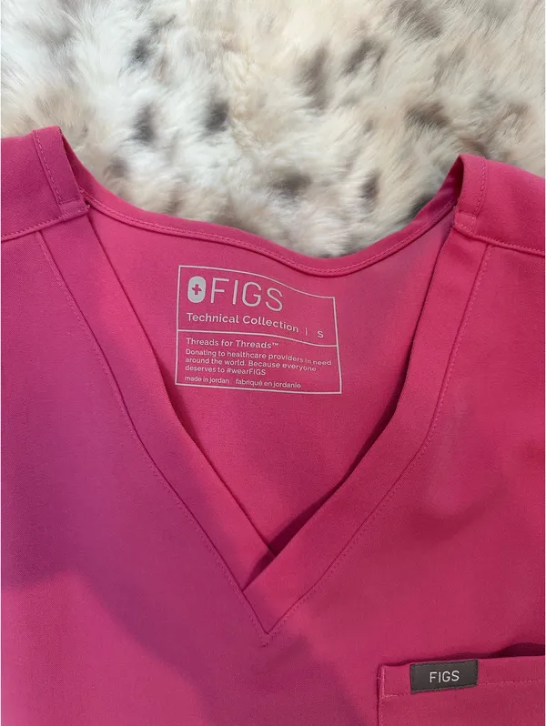 FIGS F*ing Pink Scrub Set - Image 4