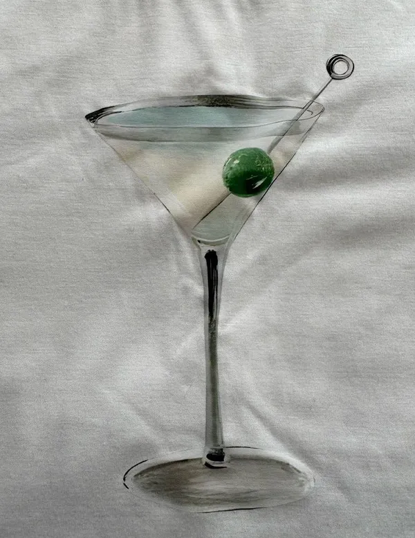NWOT white graphic martini glass T-shirt, size M crewneck festival summer - Image 4