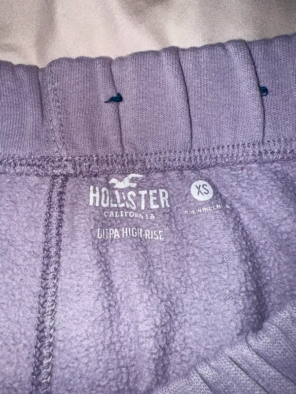 Hollister Purple Sweatpants - Image 3