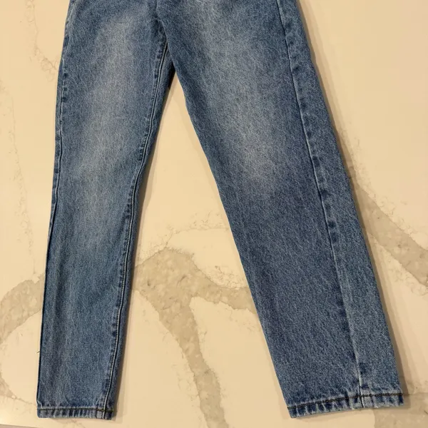 Princess Polly Two-Tone High Waisted Mom Jeans Straight Leg Women’s 6 Blue Wash - Image 4