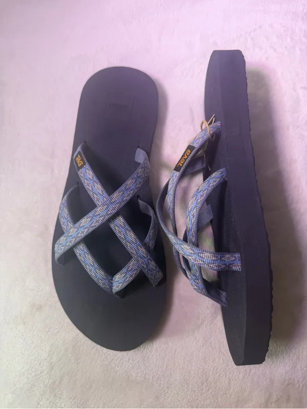 Teva Kids Navy Footbed Flip Flops with Blue Patterned Straps - Image 7
