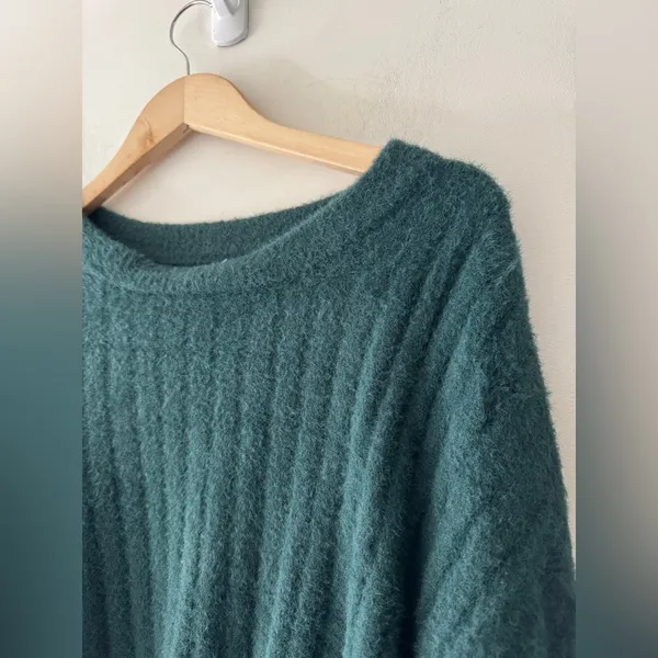 Aerie Emerald Green Fuzzy Soft‎ Buttercream Crew Sweater - Image 3