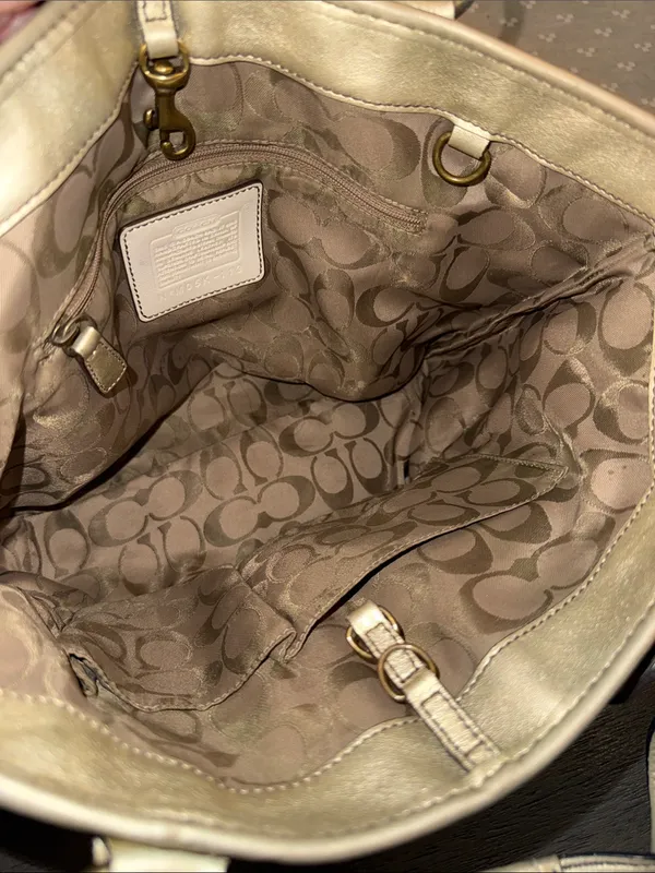 Coach Legacy Vintage Straw Metallic‎ Gold Leather Tote Bag M05K-113 - Image 7