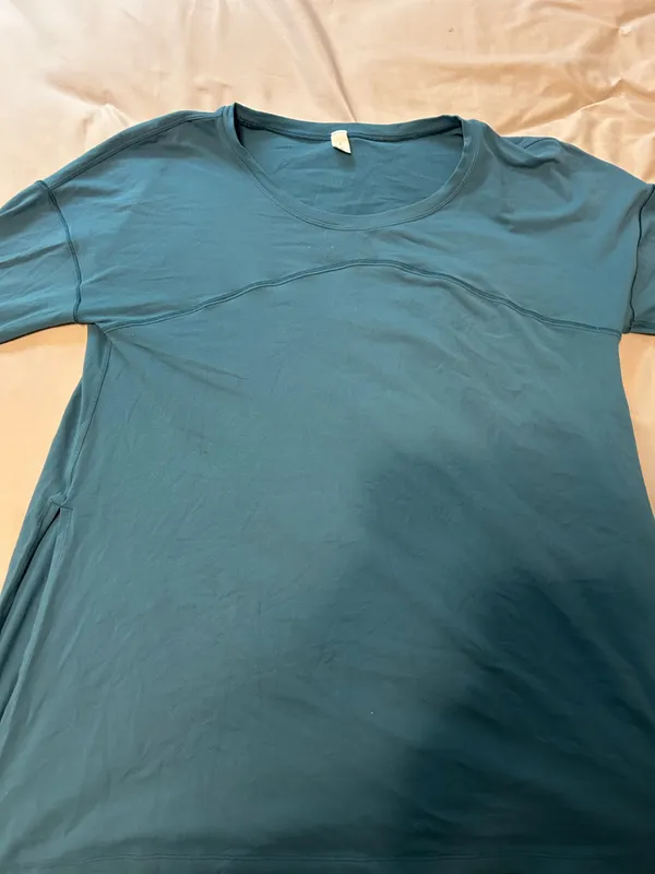 Lululemon Long Sleeve Tee - Image 6