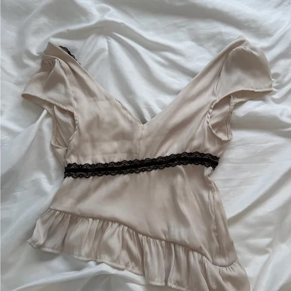 La Hearts Cream and Black Lace Top - Image 4