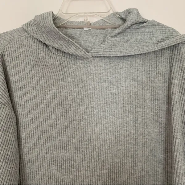 Alo Muse Hoodie - Image 3