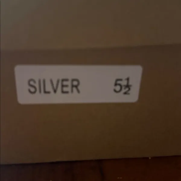 CARLKARIDA silver heels open toe size 5.1/2 - Image 4