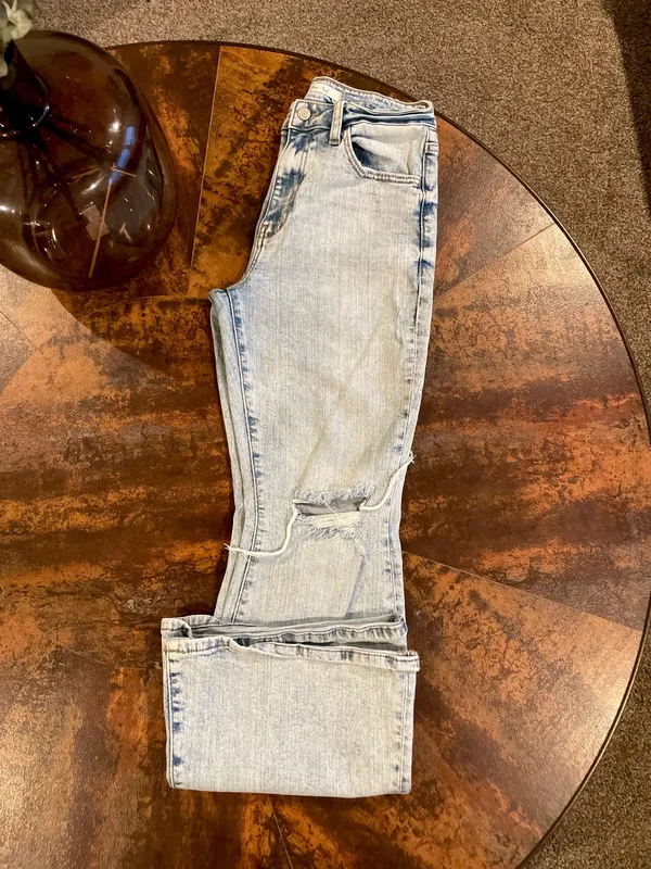 Flare Jeans Willow + Root Buckle - Image 2