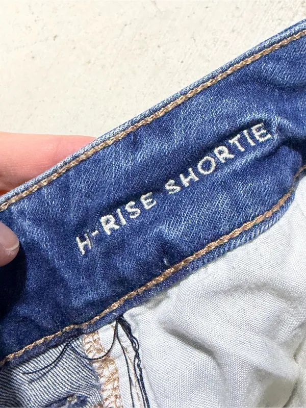American Eagle hi-rise shortie Distressed Roll-Cuff Women's Denim Shorts 2 - Image 6