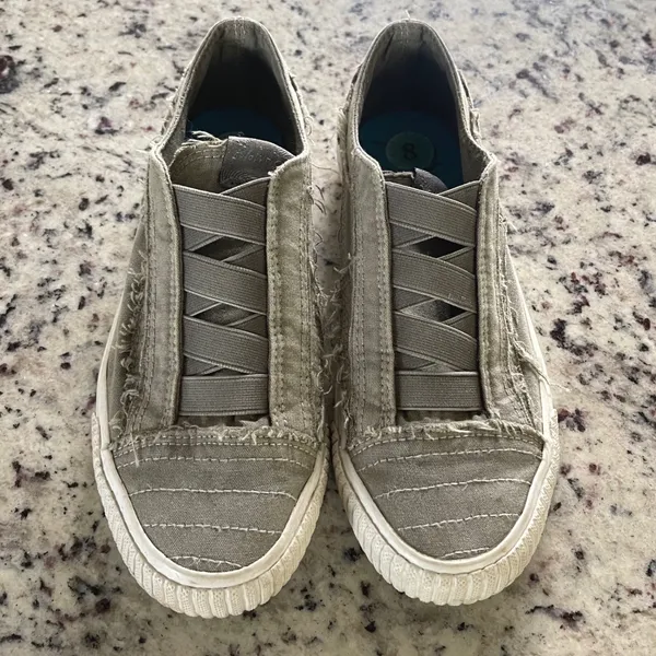 Blowfish Malibu Play Sneakers Women 8 Olive Green Distressed Canvas Slip On Boho - Image 3