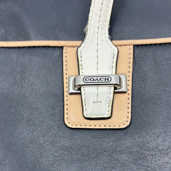 Coach Black and Tan Tote Bag - Image 3