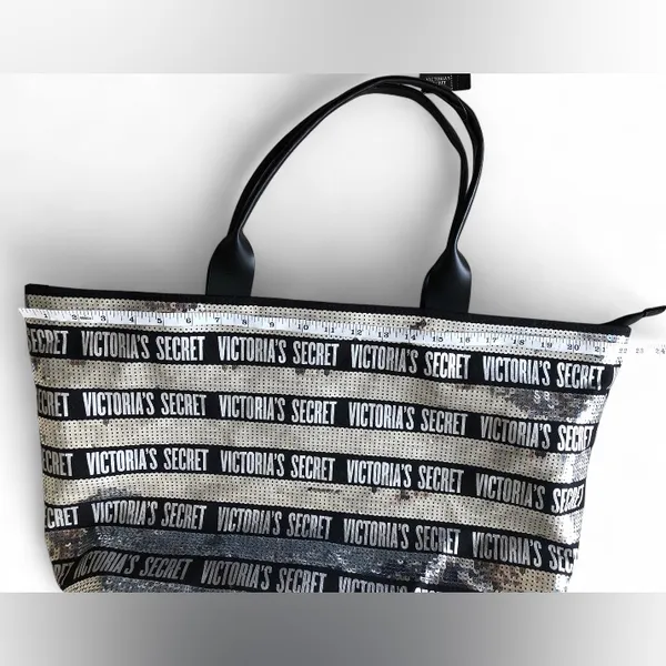 Victoria’s Secret Black Silver Sequin Bling Large Tote Weekender Bag Limited Ed. - Image 9