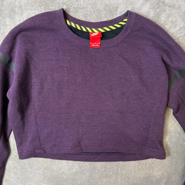 Nike Track & Field Purple Cropped Sweatshirt‎ Cozy Fleece Pullover Boxy Size M - Image 10