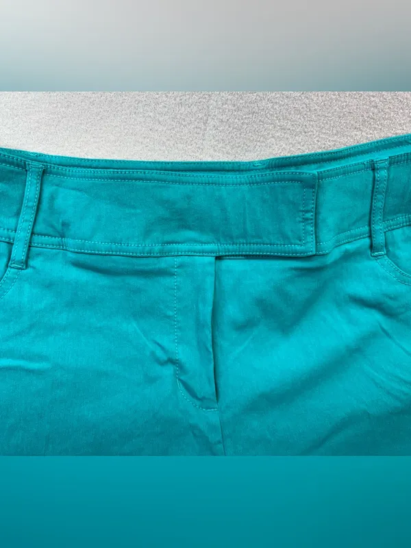 Bisou Bisou 16 Turquoise Pocketed Shorts with Gold Buttons Accent - Image 4