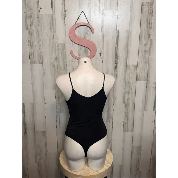Express Black Twist Front Cutout One-Piece Swimsuit Bodysuit Size Small - Image 5