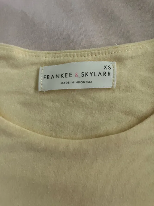 Yellow top Size XS - Image 2