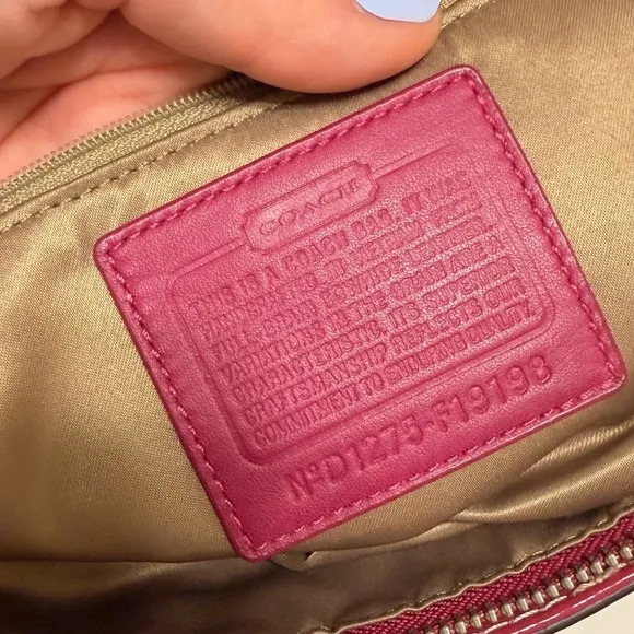 Coach Legacy Stitched Signature C Tote Bag Berry Pink Patent Leather‎ Preppy Y2K - Image 5