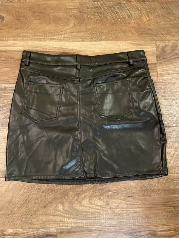 NWT! Dazy Black Faux Leather Mini Skirt - Sleek Women's Skirt Size XL NEW! - Image 7