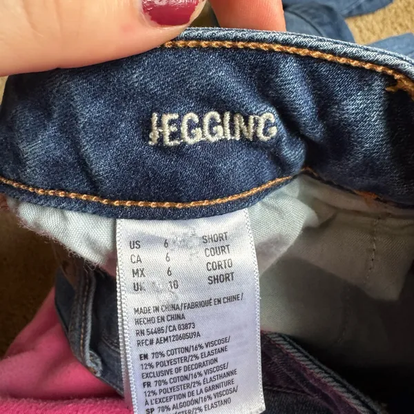 American Eagle Outfitters Dark Blue Skinny Jeans - Image 4