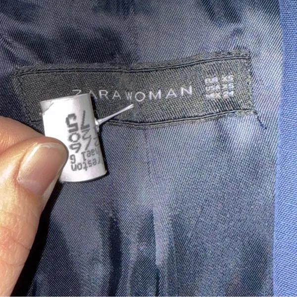 Zara Woman Navy Blue Blazer - Image 5