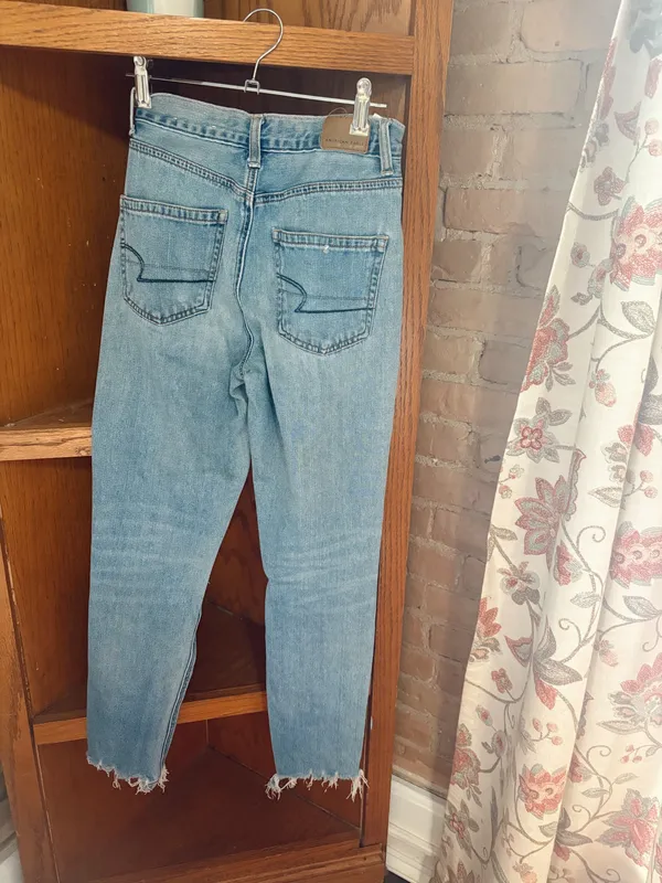 American Eagle Jeans - Image 2