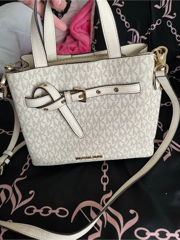 Michael Kors White Logo Purse - Image 2
