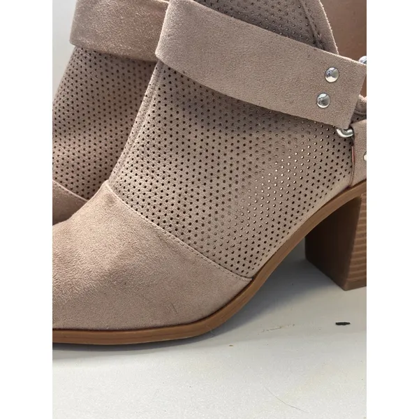 Fergalicious Augustine Taupe‎ Perforated Peep Toe Ankle Boots Tan 8.5M Studded - Image 5