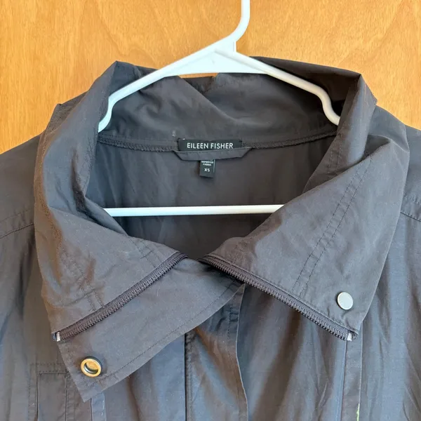 Eileen Fisher Charcoal Gray Lightweight Drawstring Hooded Anorak Jacket XS‎ - Image 5