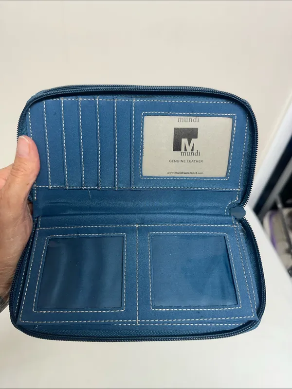 mundi Teal Leather Zip Wallet with White Stitching - Image 5