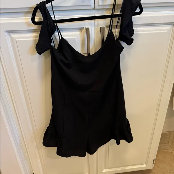 Mango Black Ruffled Flutter Sleeve romper - Image 2