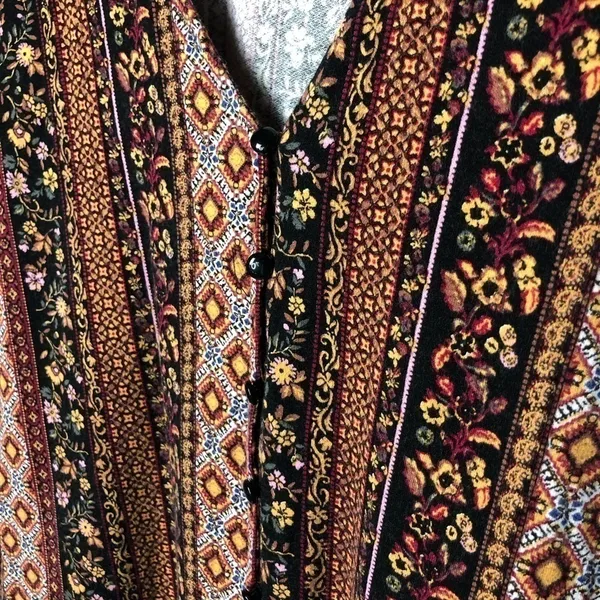 Daytrip Boho Button Down Floral V-Neck Flowy Long‎ Sleeve Top L - Image 5