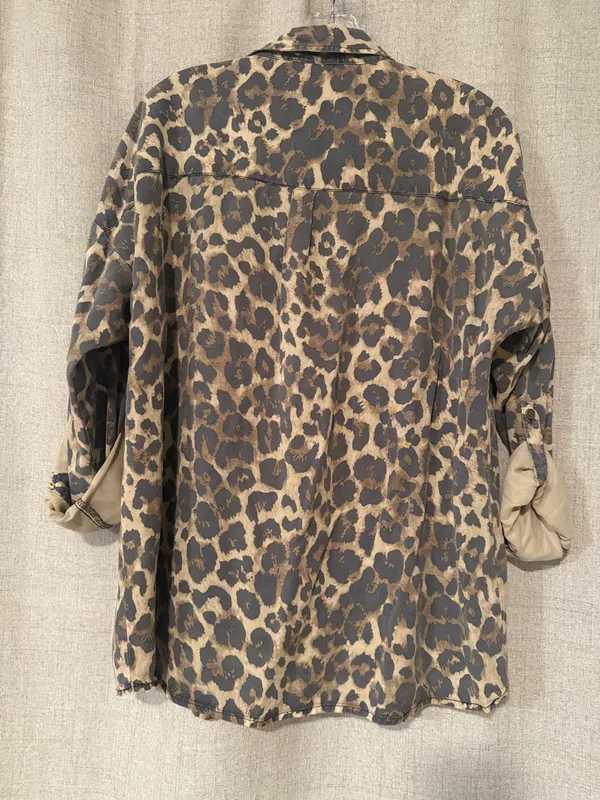 | Leopard Button Down | L - Image 6
