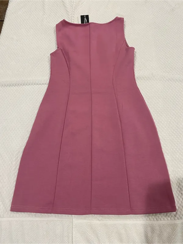 Petite Sophisticate Sleeveless Mini Dress in Rose Pink - Image 6