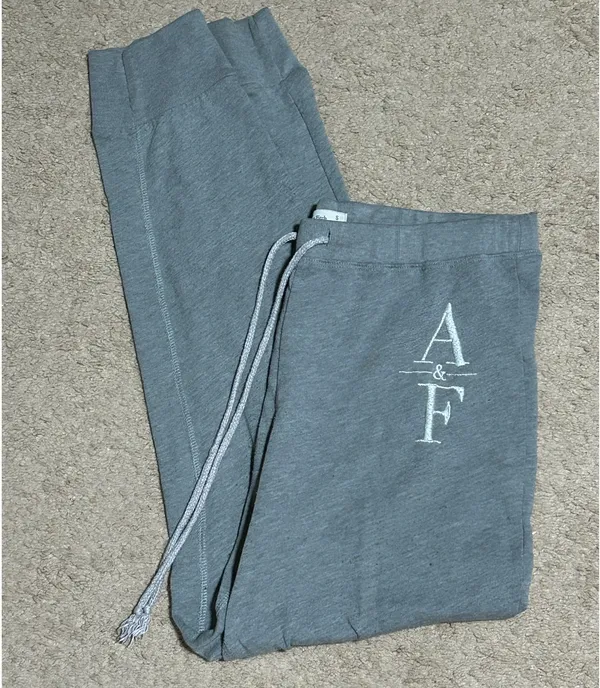 Abercrombie and Fitch Women’s Y2K Trendy Joggers Size Small - Image 2