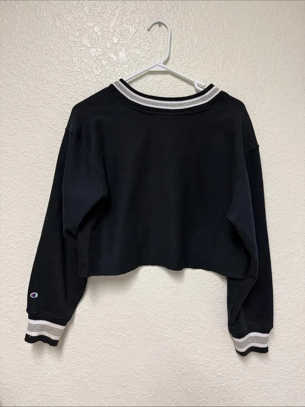 CHAMPION Louisville Reverse Weave V-Neck Pullover Sweatshirt Size Medium - Image 3
