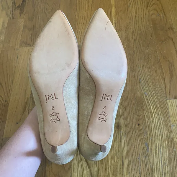 J.McLaughlin Kitten Heel Pump Women 8 Beige Suede Point Toe Leather Quiet Luxury - Image 7