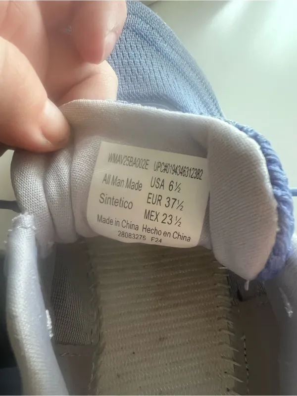 Avia Women's Size 6.5 Comfort Performance Sneakers Blue White Thick Foam Trainer - Image 12