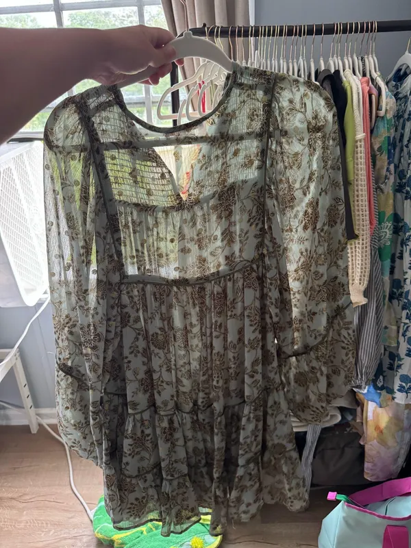 Olivaceous Flowy mini dress - Image 3