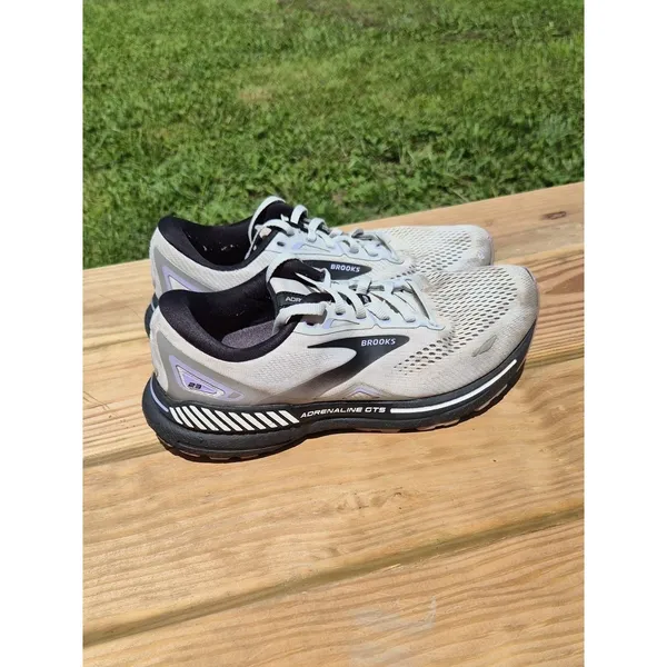 Brooks Adrenaline GTS Women's Running Shoes - Light Gray & Black - Image 2