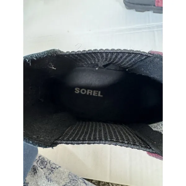 SOREL Leather Wedge Bootie Women 7.5 Red Black Hidden Heeled Joan of Arctic Boot - Image 8
