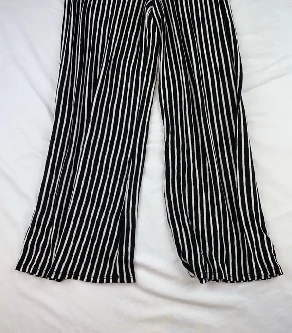 Jumpsuit Size M - Image 9