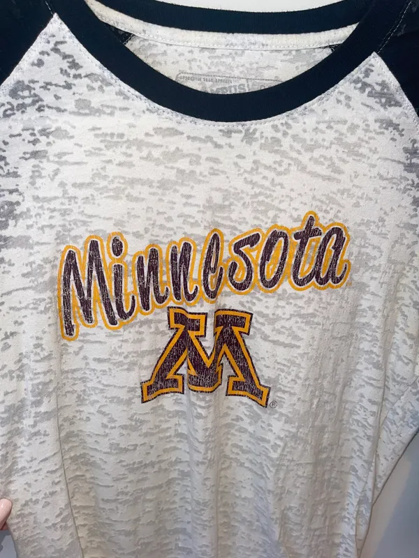 University Of Minnesota Golden Gophers T-Shirt - Image 3