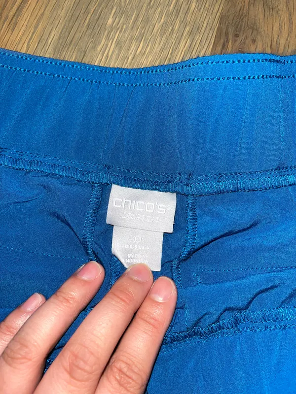 Chico’s Zenergy Blue Ruched Hem Jogger Pants Size 4 Chico’s 0 - Image 5