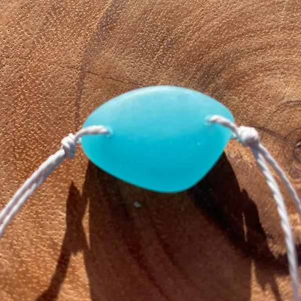 Blue Sea Glass Adjustable Beach Bracelet Ocean Stone New - Image 3