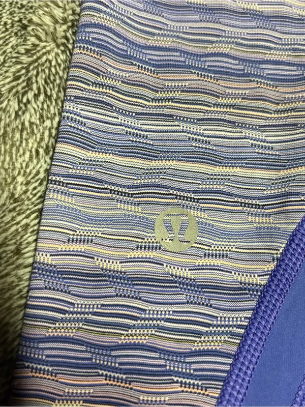 lululemon athletica Lavender Striped Capri Leggings - Image 5