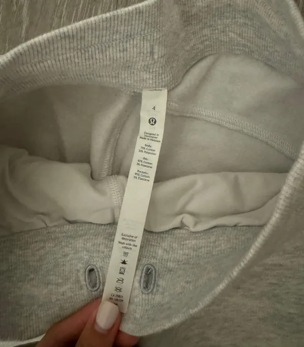 Lululemon Scuba Joggers - Image 3