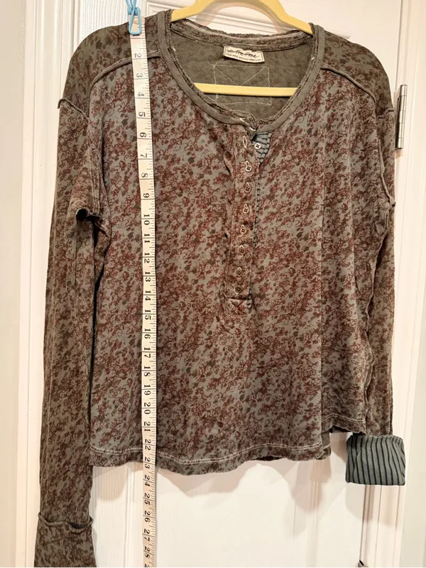 NWOT Free People We The Free Size XS Floral Stripe Henley Top Long Sleeve Boho - Image 7