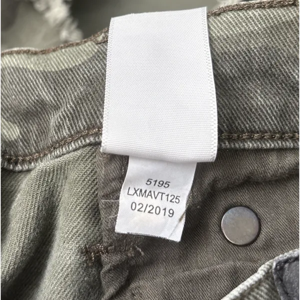 Aeropostale Aero Cheeky Short Size 00 Army Green Camouflage Short Mini Gorpcore Y2K Fray Hem - Image 8