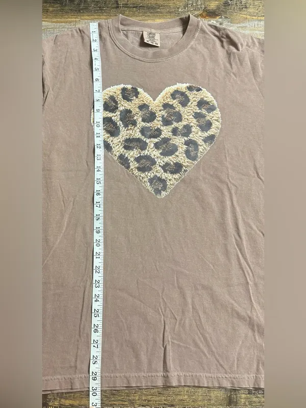 Comfort Colors Espresso Short-Sleeve Tee with Leopard Heart - Image 6